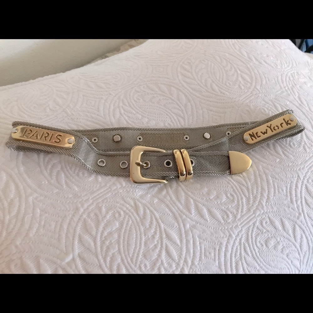 Vintage “CITIES“ 1990s Silver/ Gold Metal Mesh Vintage Belt - Picture 4 of 17